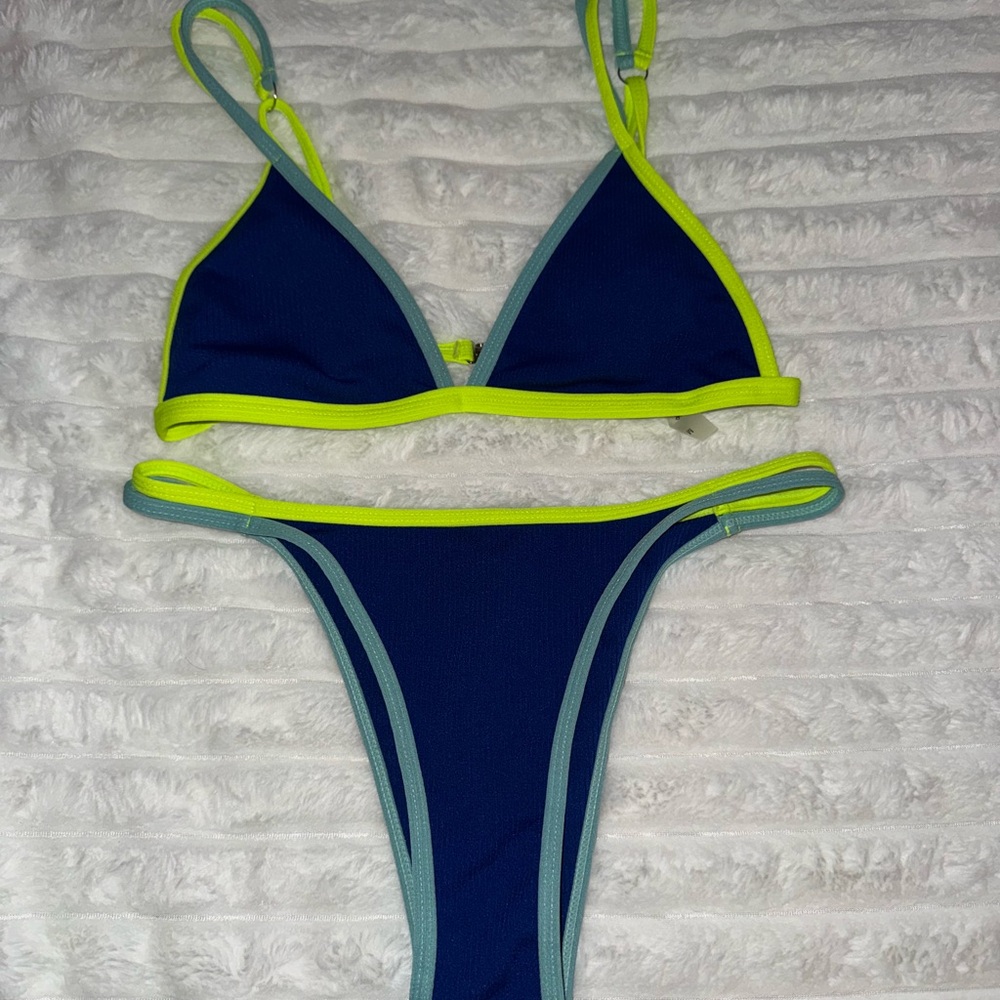 Stylish Blue and Green Women's Bikini